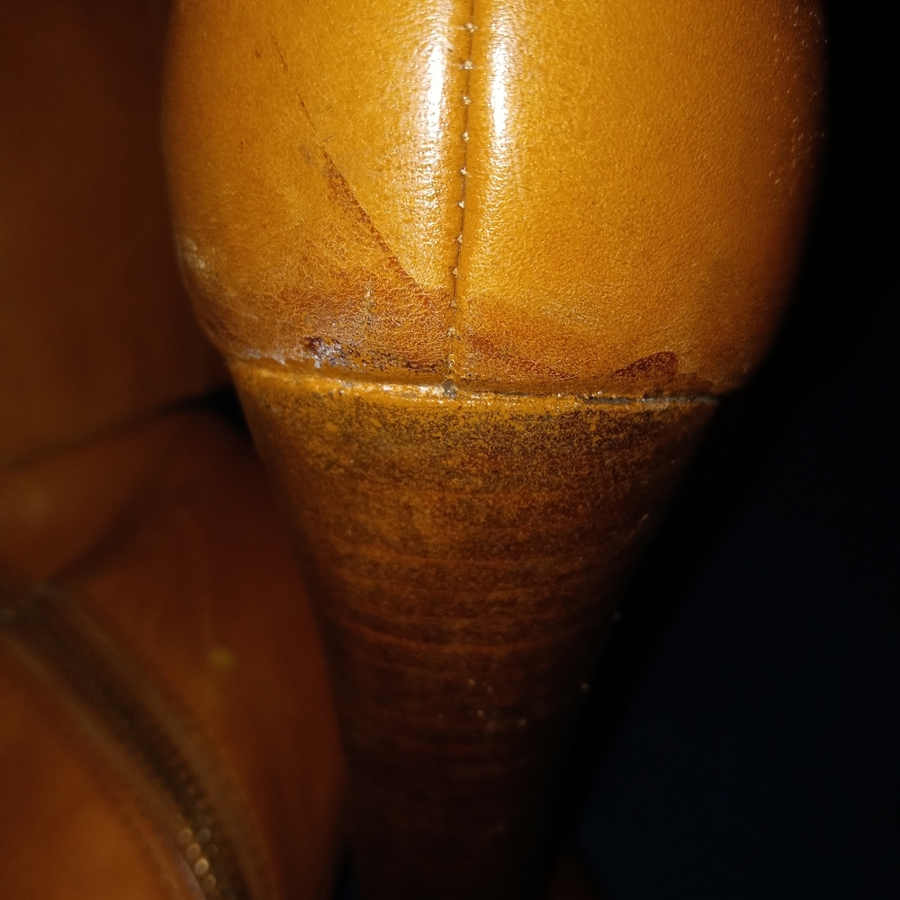 Boots - Picture 11 of 13